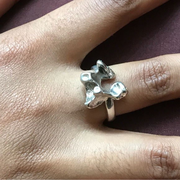 Sterling Silver Free Form Ring Size 7 - Picture 4 of 16